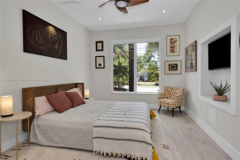 Villa ou maison à vendre à Biscayne Park, Floride: 5 chambres, 232.44 m2 № 1092505 - photo 29