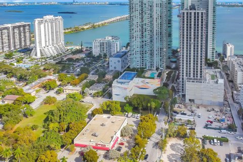 Commercial property in Miami, Florida № 986743 - photo 18