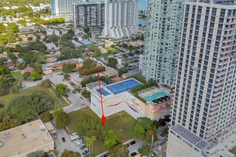 Commercial property in Miami, Florida № 986743 - photo 26