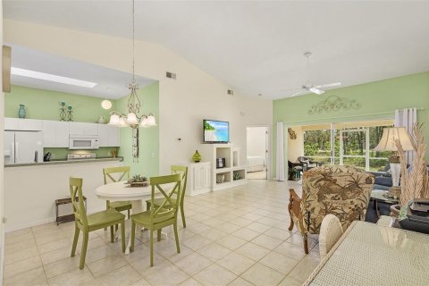 Villa ou maison à vendre à Punta Gorda, Floride: 2 chambres, 96.8 m2 № 1247089 - photo 7