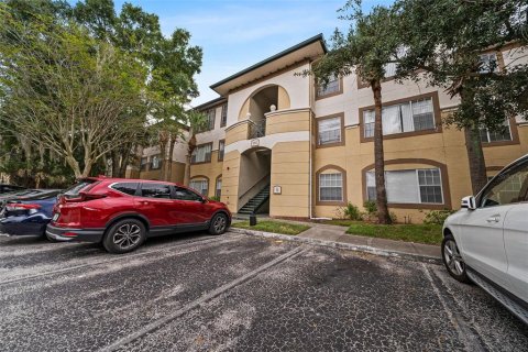 Copropriété à vendre à Tampa, Floride: 2 chambres, 95.88 m2 № 1382827 - photo 1