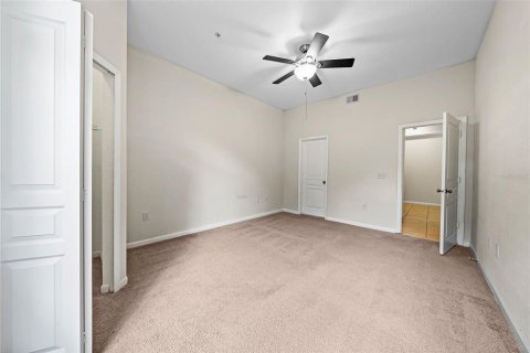 Condo in Tampa, Florida, 2 bedrooms  № 1382827 - photo 16