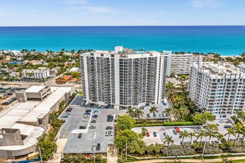 Condo in Fort Lauderdale, Florida, 2 bedrooms  № 1180323 - photo 23