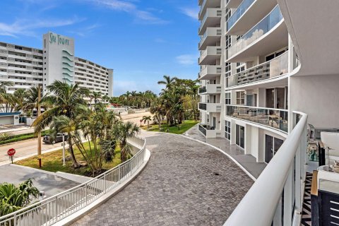 Copropriété à vendre à Fort Lauderdale, Floride: 2 chambres, 102.19 m2 № 1180323 - photo 27