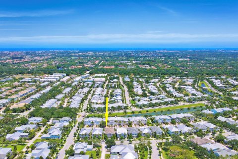 Townhouse in Jupiter, Florida 3 bedrooms, 175.59 sq.m. № 1180321 - photo 9