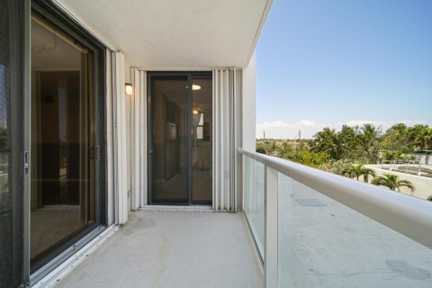 Copropriété à vendre à Pompano Beach, Floride: 2 chambres, 130.06 m2 № 1136457 - photo 15