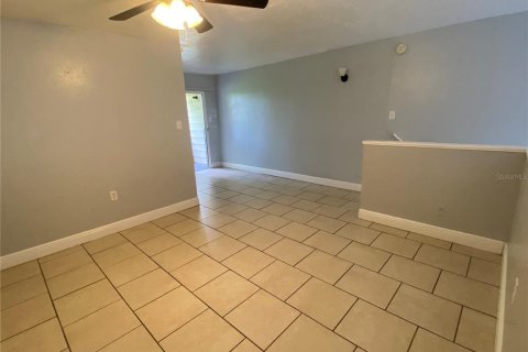 Condo in Orlando, Florida, 1 bedroom  № 1297972 - photo 16