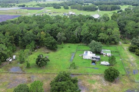 Terreno en venta en Zephyrhills, Florida № 1316859 - foto 7