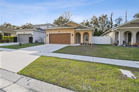 Villa ou maison à louer à Ocoee, Floride: 3 chambres, 147.9 m2 № 1357421 - photo 2