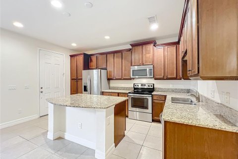 Adosado en venta en Orlando, Florida, 2 dormitorios, 152.27 m2 № 1317112 - foto 9