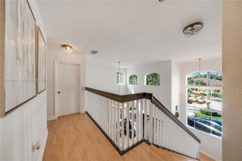 Villa ou maison à vendre à Miami, Floride: 3 chambres, 206.89 m2 № 1332163 - photo 15