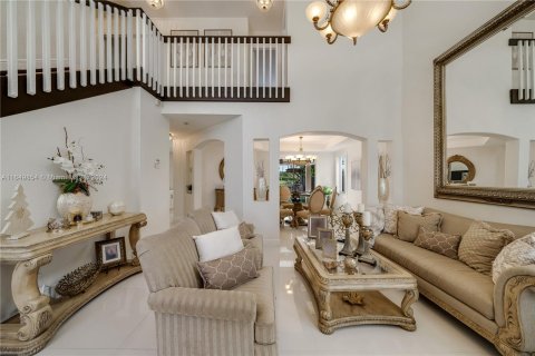 Villa ou maison à vendre à Miami, Floride: 3 chambres, 206.89 m2 № 1332163 - photo 4