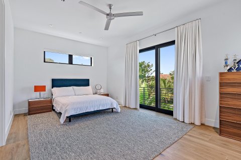 Casa en venta en Riviera Beach, Florida, 5 dormitorios, 516.54 m2 № 733153 - foto 21