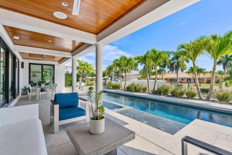 Villa ou maison à vendre à Riviera Beach, Floride: 5 chambres, 516.54 m2 № 733153 - photo 16