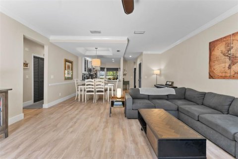 Copropriété à vendre à Tampa, Floride: 2 chambres, 119.47 m2 № 1341924 - photo 12