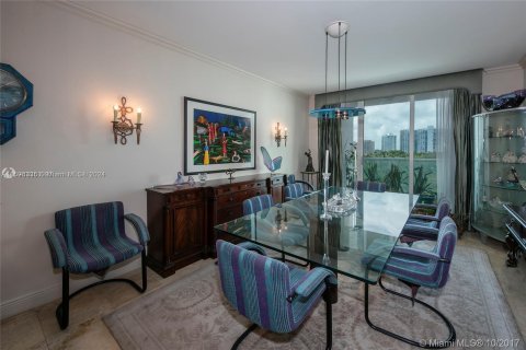 Condominio en venta en Aventura, Florida, 2 dormitorios, 277.22 m2 № 1206269 - foto 29