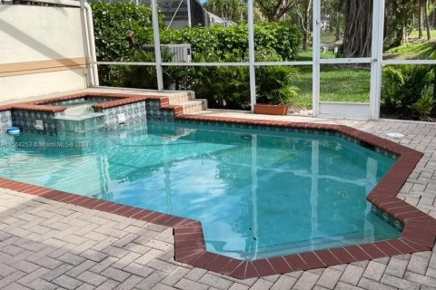 Townhouse in Pompano Beach, Florida 3 bedrooms, 230.12 sq.m. № 1104205 - photo 25