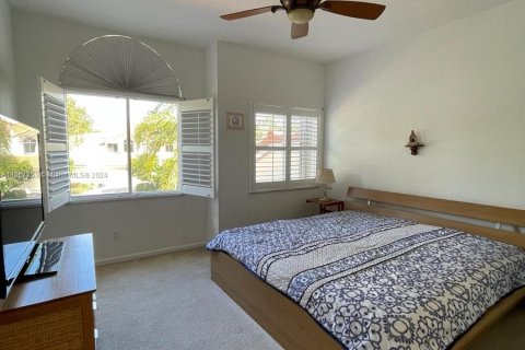 Adosado en venta en Pompano Beach, Florida, 3 dormitorios, 230.12 m2 № 1104205 - foto 14