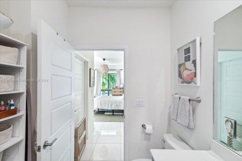 Copropriété à vendre à Doral, Floride: 2 chambres, 104.89 m2 № 1388126 - photo 18