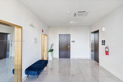 Copropriété à vendre à Doral, Floride: 2 chambres, 104.89 m2 № 1388126 - photo 30