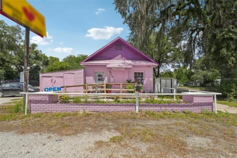 Propiedad comercial en venta en Zephyrhills, Florida, 444.72 m2 № 1243946 - foto 2