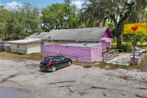 Propiedad comercial en venta en Zephyrhills, Florida, 444.72 m2 № 1243946 - foto 6