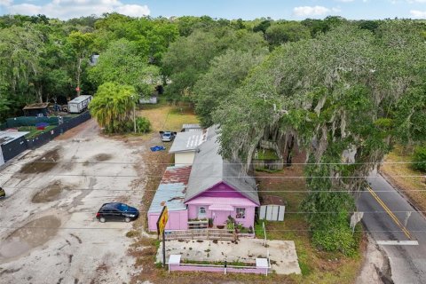 Propiedad comercial en venta en Zephyrhills, Florida, 444.72 m2 № 1243946 - foto 9