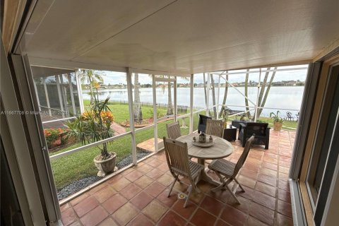 Villa ou maison à vendre à Weston, Floride: 3 chambres, 125.7 m2 № 1404297 - photo 28