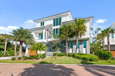 Casa en venta en Hutchinson Island South, Florida, 4 dormitorios, 464.51 m2 № 996436 - foto 13