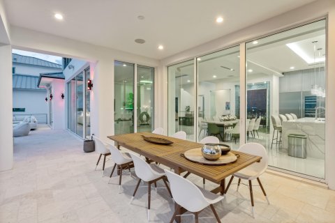 Villa ou maison à vendre à Hutchinson Island South, Floride: 4 chambres, 464.51 m2 № 996436 - photo 10