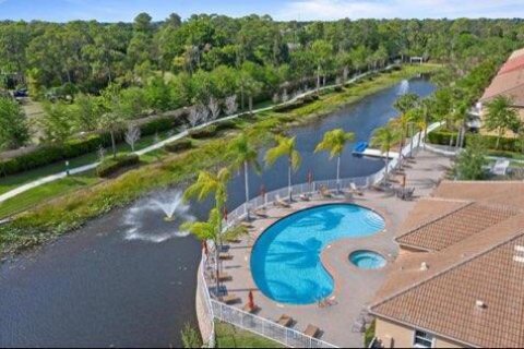 Touwnhouse à vendre à Lake Worth, Floride: 3 chambres, 150.69 m2 № 918566 - photo 14