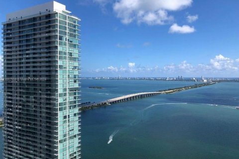 Condominio en venta en Miami, Florida, 4 dormitorios, 173.82 m2 № 1415235 - foto 2