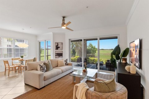 Condominio en venta en Lakewood Ranch, Florida, 3 dormitorios, 162.39 m2 № 1382183 - foto 8