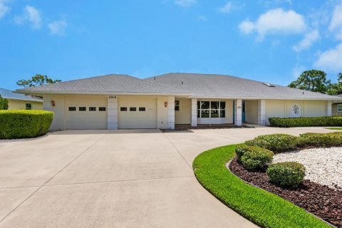 Villa ou maison à vendre à Sarasota, Floride: 3 chambres, 248.14 m2 № 1342567 - photo 3