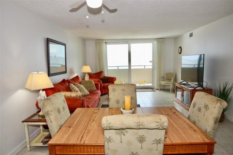 Condo in Hudson, Florida, 2 bedrooms  № 1342600 - photo 10