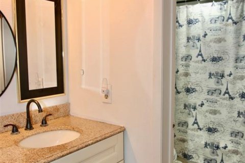 Condo in Hudson, Florida, 2 bedrooms  № 1342600 - photo 21