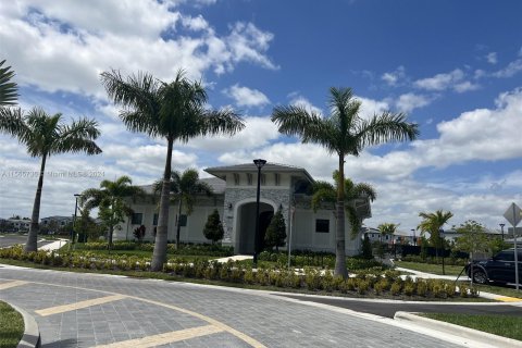 Adosado en venta en Homestead, Florida, 3 dormitorios, 120.4 m2 № 1103709 - foto 7