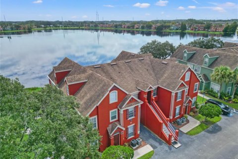 Condo in Tampa, Florida, 1 bedroom  № 1360933 - photo 1