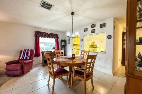 Casa en venta en Fort Myers, Florida, 2 dormitorios, 145.58 m2 № 1105116 - foto 19