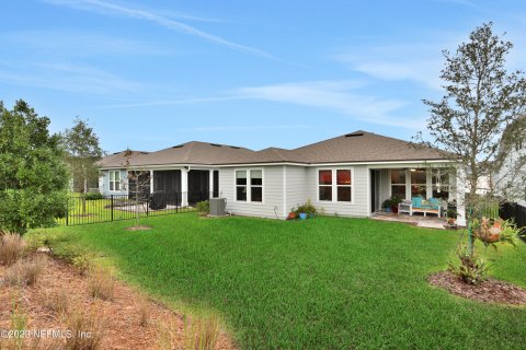 Villa ou maison à vendre à Jacksonville, Floride: 3 chambres, 186.45 m2 № 776285 - photo 2