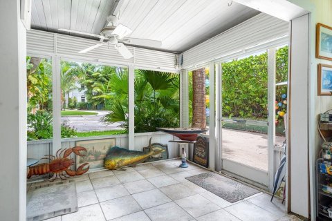 Villa ou maison à vendre à North Palm Beach, Floride: 2 chambres, 97.36 m2 № 614386 - photo 18