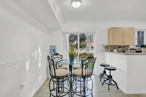 Condo in West Palm Beach, Florida, 3 bedrooms  № 1118584 - photo 29