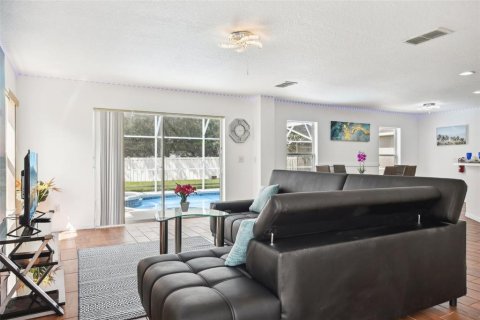 Villa ou maison à vendre à Kissimmee, Floride: 4 chambres, 197.23 m2 № 1351055 - photo 6