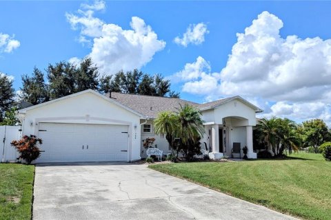 Villa ou maison à vendre à Winter Haven, Floride: 4 chambres, 185.8 m2 № 1351086 - photo 2