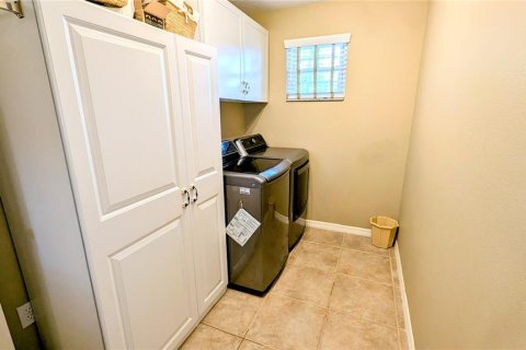 Casa en venta en Winter Haven, Florida, 4 dormitorios, 185.8 m2 № 1351086 - foto 30