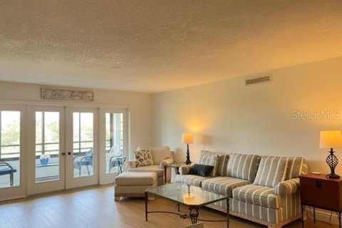 Copropriété à vendre à Punta Gorda, Floride: 2 chambres, 126.81 m2 № 565484 - photo 28