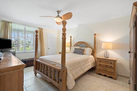 Condo in Highland Beach, Florida, 2 bedrooms  № 1178620 - photo 28