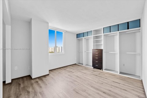 Copropriété à vendre à Miami, Floride: 1 chambre, 53.42 m2 № 1378723 - photo 1