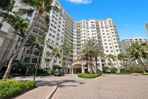 Copropriété à vendre à Aventura, Floride: 2 chambres, 116.78 m2 № 1095190 - photo 5