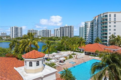 Condo in Aventura, Florida, 2 bedrooms  № 1095190 - photo 28